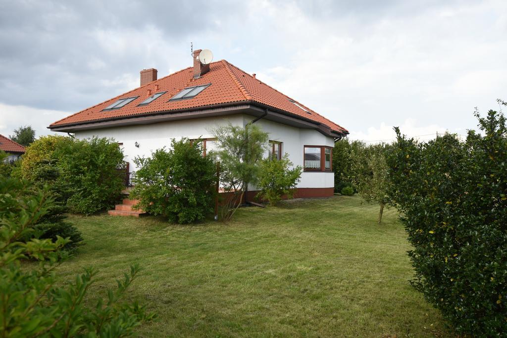 Landhaus Mit Garten シュチェチン エクステリア 写真