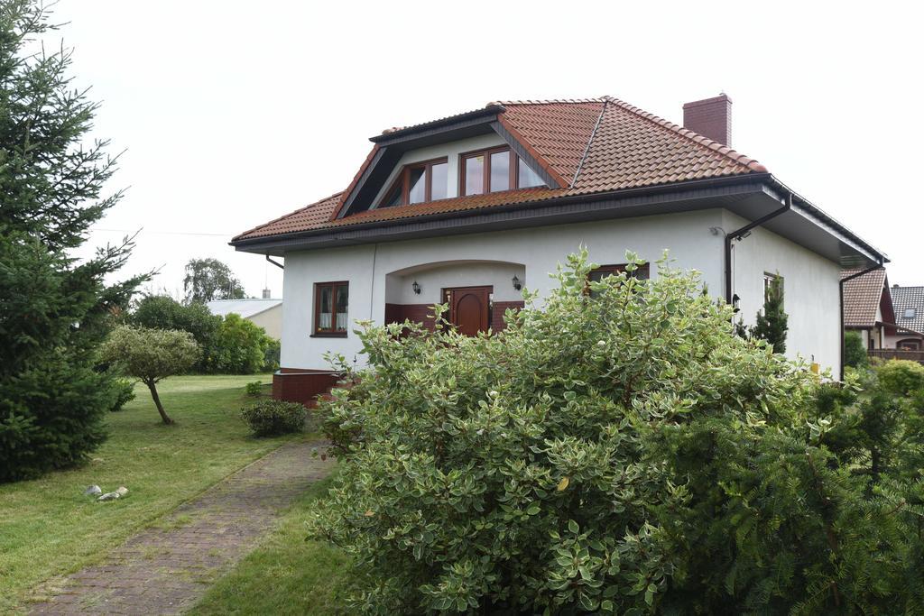 Landhaus Mit Garten シュチェチン エクステリア 写真